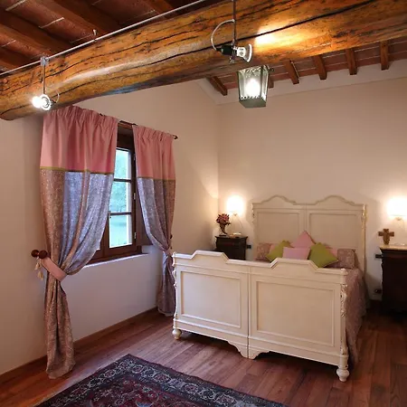 Tenuta Tornia Ferienhaus *